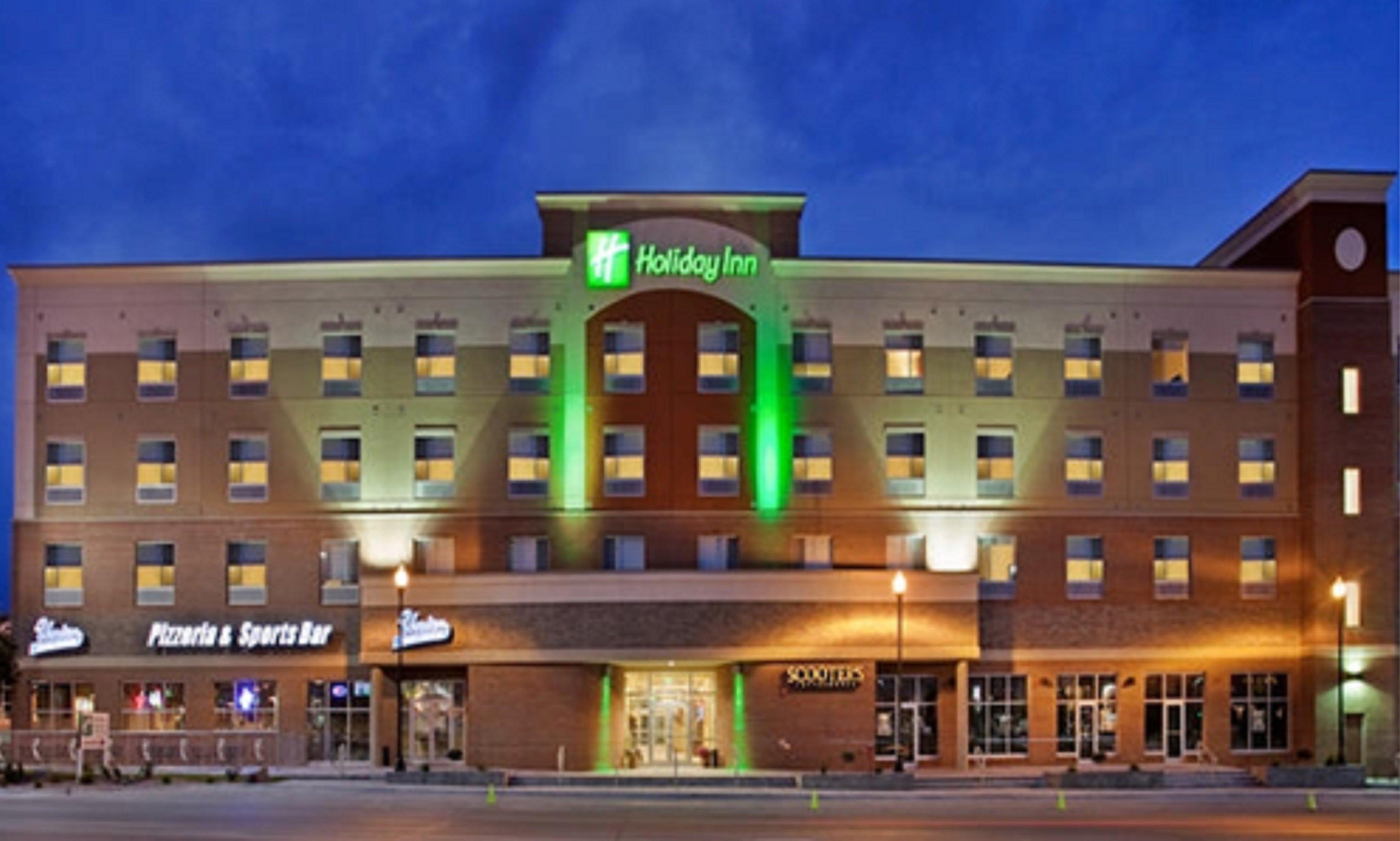 Holiday Inn Omaha Downtown - Waterpark By Ihg Buitenkant foto