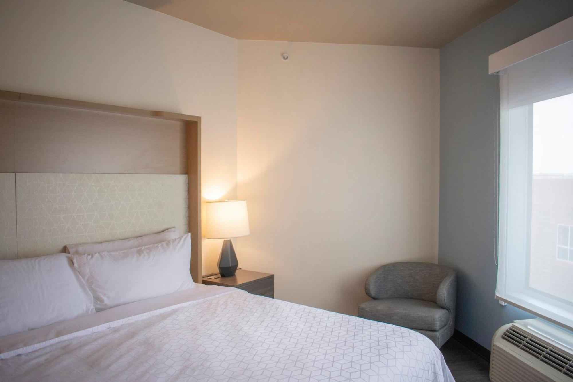 Holiday Inn Omaha Downtown - Waterpark By Ihg Buitenkant foto