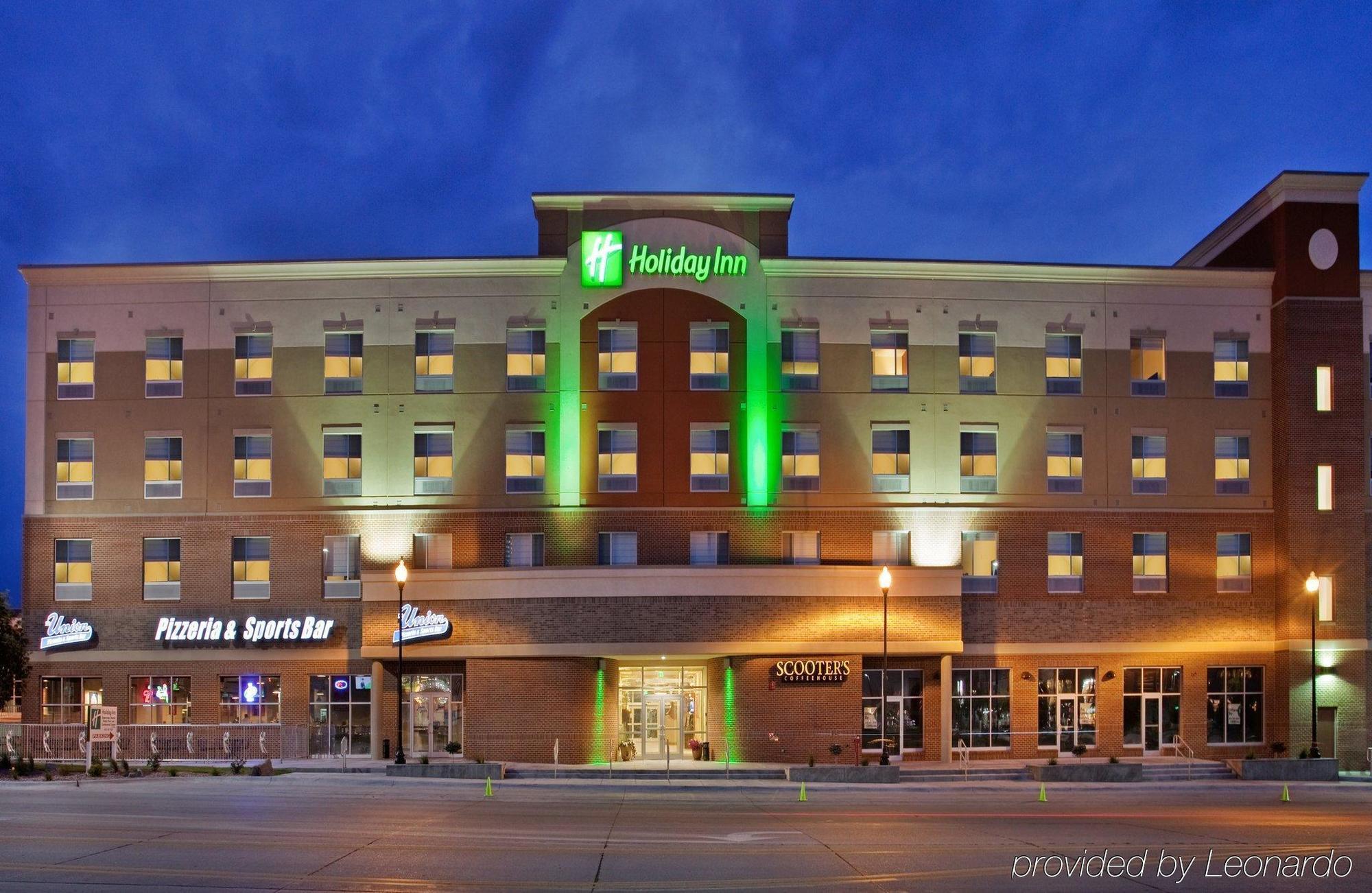 Holiday Inn Omaha Downtown - Waterpark By Ihg Buitenkant foto